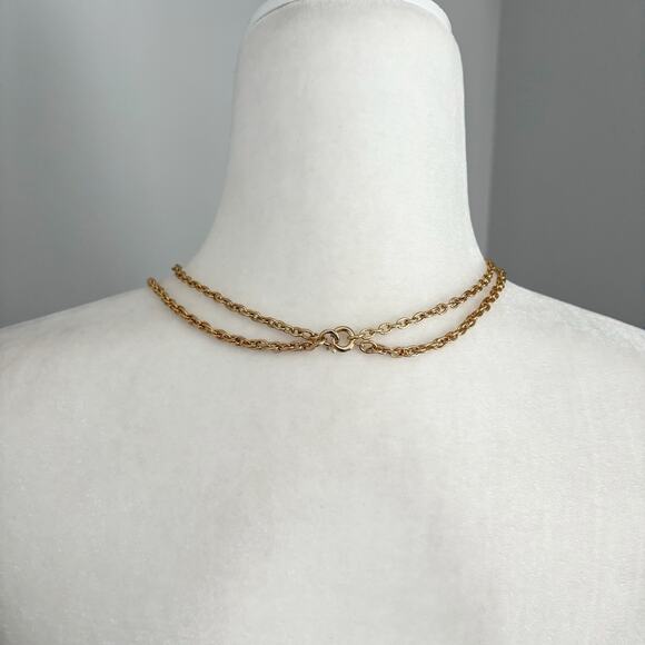 Vintage Sarah Coventry Cameo Pendant Necklace on Double Strand Chain - Picture 7 of 12